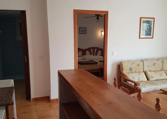 Apartamentos Vista Al Puerto